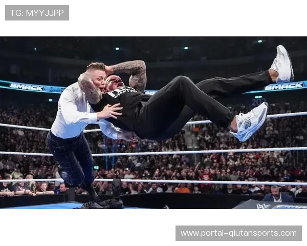 布朗森·里德遭LA骑士突袭被数秒淘汰,在SmackDown单打比赛中不敌潘塔 布朗森·里德遭LA骑士突袭被数秒淘汰,在SmackDown单打比赛中不敌潘塔